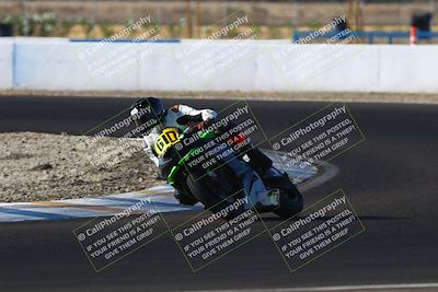 media/Sep-06-2025-CRA (Sat) [[cd32356307]]/Races/Race 11/